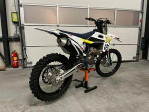 HUSQVARNA FC250 2022 14 UUR — MOTOREN | HUSQVARNA — MARKTPLAATS