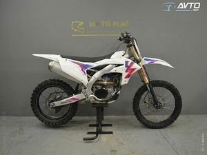 YAMAHA YZF 250 ANNIVERSARY V PRIPRAVI 15.01