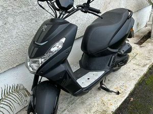 SCOOTER PEUGEOT