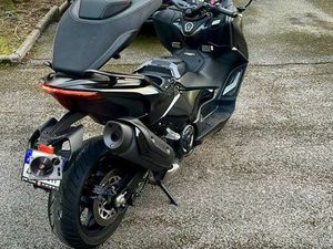 T-MAX 560 TECH-BLACK