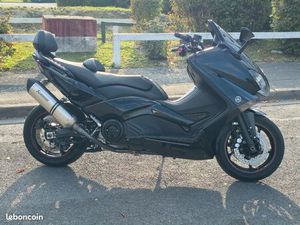YAMAHA TMAX 530 SOLAR BLACK