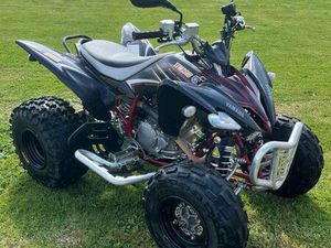 YAMAHA RAPTOR 250 – ÉDITION SPÉCIALE – HOMOLOGUÉ ROUTE