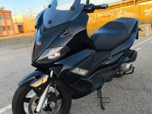 GILERA - NEXUS 300IE