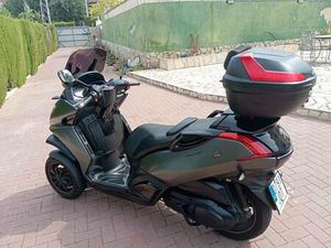 PEUGEOT - METRÓPOLIS SW