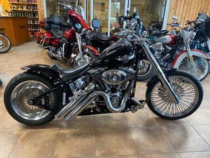 HARLEY-DAVIDSON FXSTC SOFTAIL CUSTOM MIT UMBAU