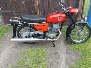 MOTOCYKL WSK 175 KOBUZ