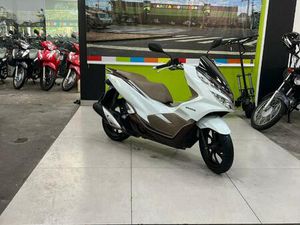 HONDA PCX 150 DLX