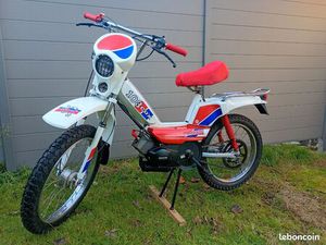 CYCLOMOTEUR PEUGEOT 103 CRX