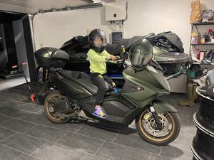 GILERA GP 800 (PLACANJE DINERS NA RATE), 2008 GOD.