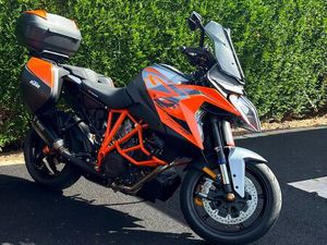 KTM 1290 SUPER DUKE GT