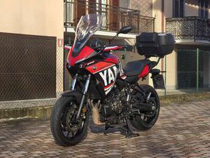 YAMAHA TRACER 7 700 ROSSO