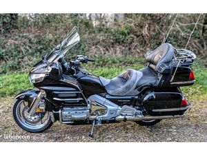 HONDA GOLDWING 1800