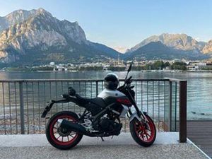 YAMAHA MT-125