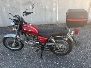 SUZUKI GN 250