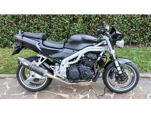 VENDO TRIUMPH SPEED TRIPLE 955 (2002 - 04) USATA A SARONNO (CODICE 9912253) - MOTO.IT