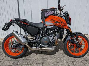 KTM 690 DUKE NAKED BIKE