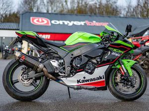 KAWASAKI NINJA ZX-10R - PERFORMANCE 1000 EURO 5 998 CC