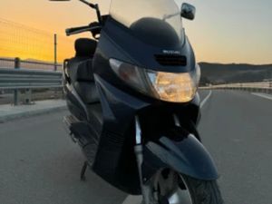 SUZUKI BURGMAN AN 400