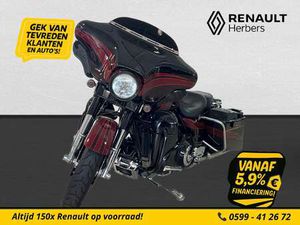 HARLEY-DAVIDSON STREET GLIDE 110 FLHXSE CVO / EU MOTOR / RADIO / KOFFERS / ACC ZWART