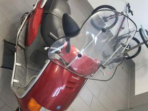 LEICHTKRAFTRAD PIAGGIO SFERA 125