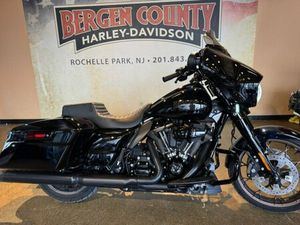 2022 HARLEY DAVIDSON STREET GLIDE™ FLHX