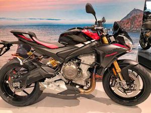 APRILIA TUONO 660 FACTORY NERO