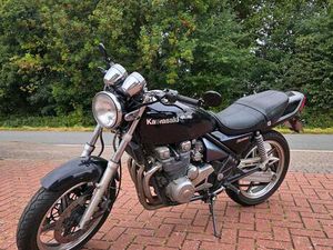 KAWASAKI ZEPHYR 550