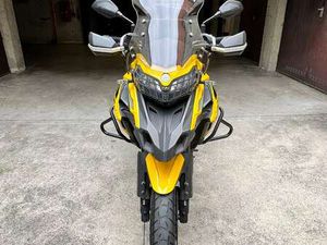 BENELLI TRK 502 X GIALLO