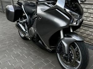 HONDA VFR