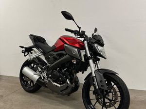 YAMAHA MT