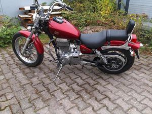 SUZUKI SAVAGE LS 650 (OLDTIMER)