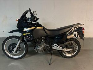 SUZUKI DR 650
