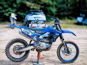YAMAHA YZ 450 2022