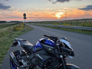 YAMAHA MT10 RN45