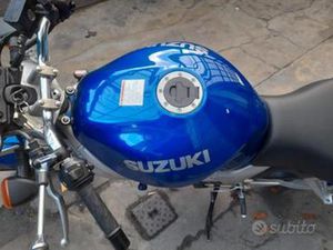 SUZUKI SV 650 - 2001