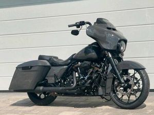 HARLEY DAVIDSON STREETGLIDE ST 117
