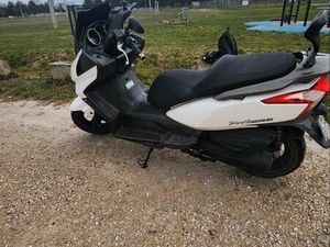 SCOOTER KYMCO 125 DINKSTREET