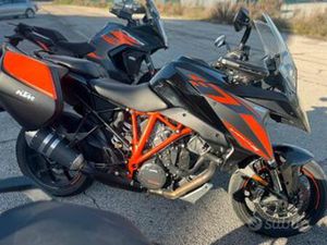 KTM 1290 SUPER DUKE GT