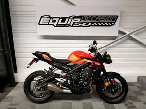 TRIUMPH STREET TRIPLE 765 R 2025
