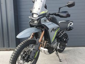 MOTO CFMOTO 450 MT