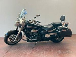 YAMAHA XVS 1900 MIDNIGHT STAR_SOLO EXPORT