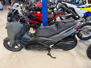 YAMAHA XMAX 125 MODELL 2024 BEI ZS SCHMITZ