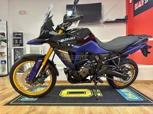 SUZUKI - V-STROM 800