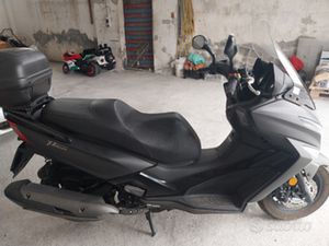 KYMCO X-TOWN 300