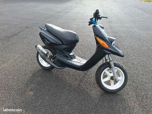 SCOOTER YAMAHA