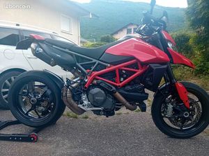 DUCATI HYPERMOTARD 950