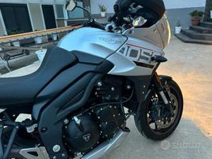 TRIUMPH TIGER 1050 SPORT QUICKSHIFTER