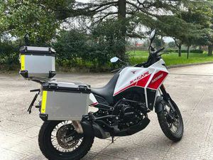 MOTO MORINI X-CAPE 650 BIANCO