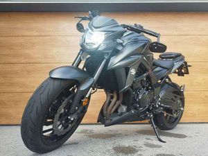 SUZUKI GSX-S 750 SCHWARZ