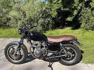 HONDA CM 400 CAFE RACE